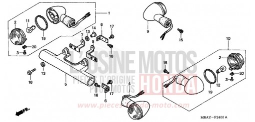 CLIGNOTANT VT750C21 de 2001